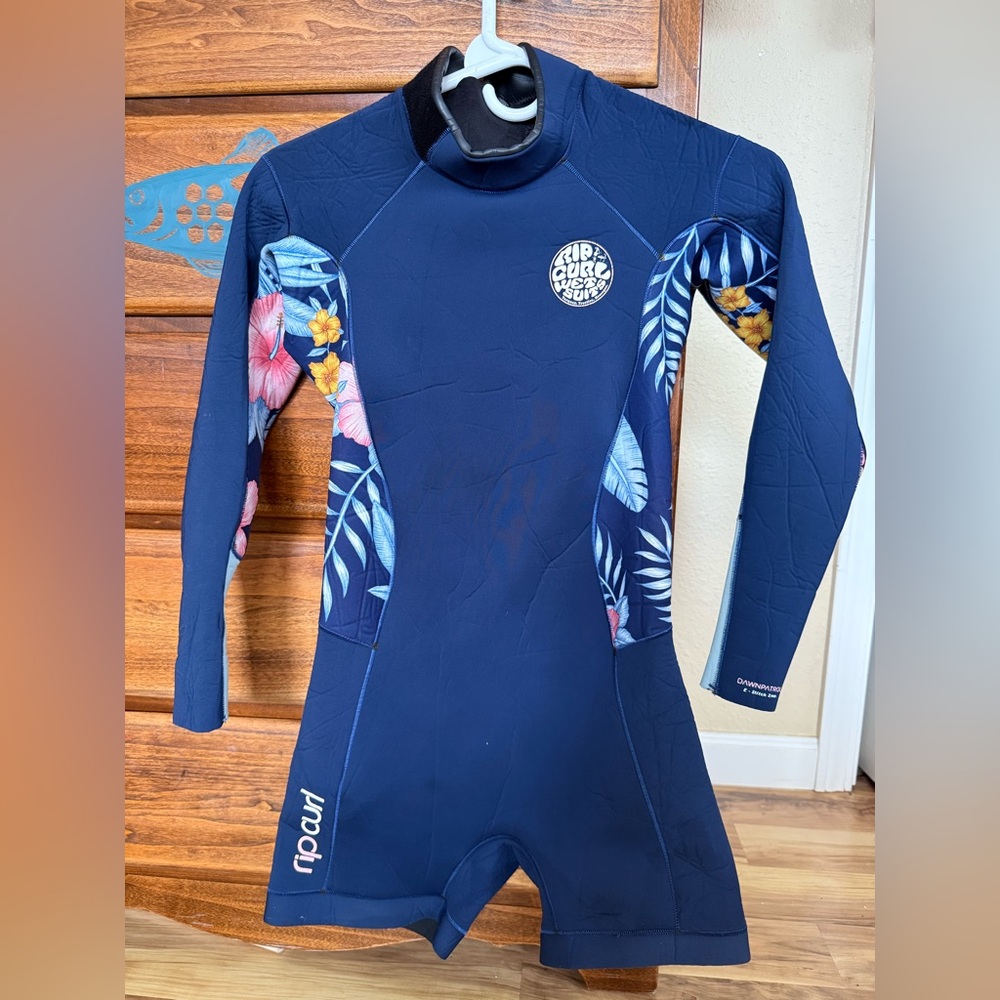 Rip Curl 2mm shorty wetsuit